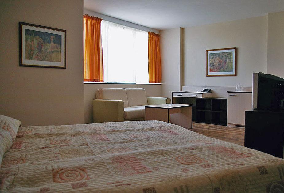 Hotel Atagen Pomorie Szoba fotó